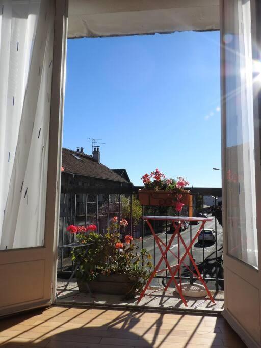 Les Marmottes Apartamento Arpajon-sur-Cere Exterior foto